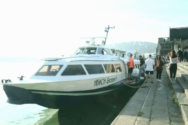 Маршрут выходного дня: в Киеве протестировали скоростной теплоход