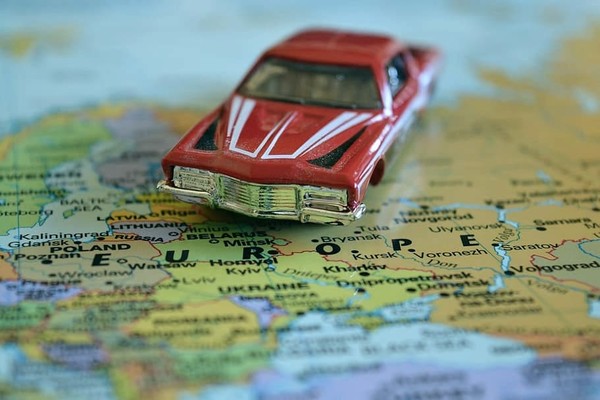 Автомобиль можно будет растаможить через приложение 