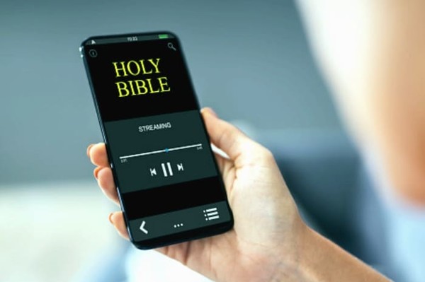 Православная церковь Украины запустила свое мобильное приложение