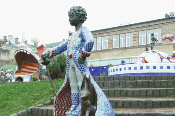 В Киеве собирают деньги на восстановление скульптуры «Маленького принца»