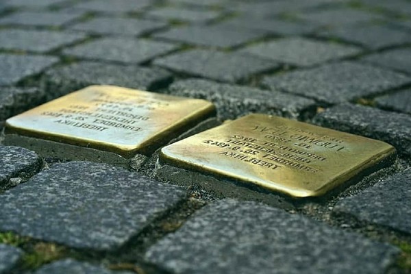 В Киеве установят первые камни, посвященные Бабьему яру