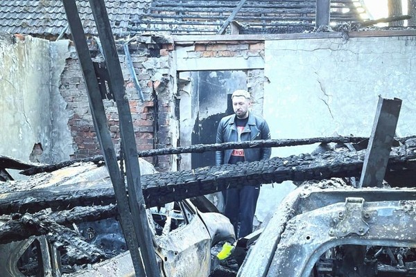 Под Киевом произошел пожар в доме тиктокера Романа Грицько (видео)