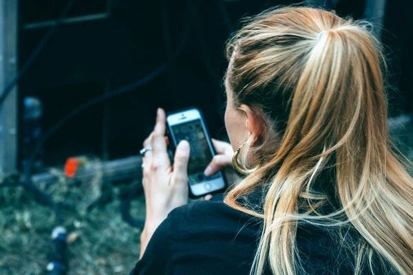 В Украине доступно приложение поддержки для женщин в опасности: как работает