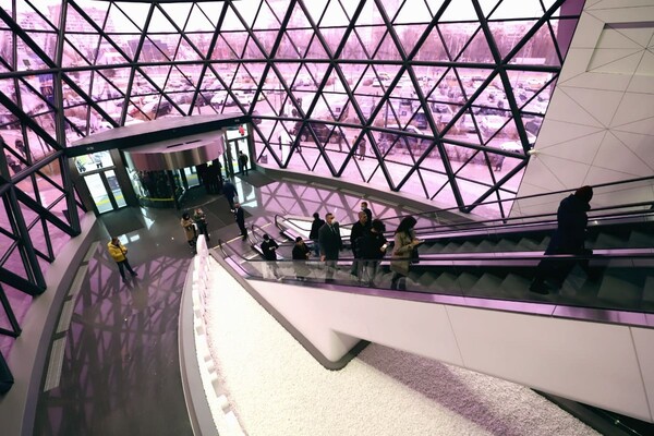 ТРЦ Respublika Park в Киеве: как прошло официальное открытие (фото, видео)