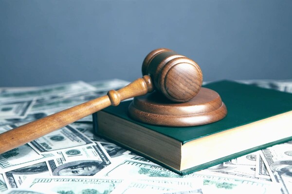 В Украине суд выписал штраф за расистские оскорбления