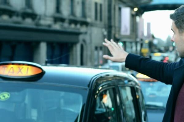 В Киеве таксист и пассажиры поскандалили из-за украинского языка (видео)