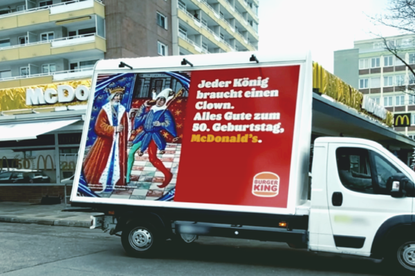 «Король и шут»: Burger King едко поздравил McDonald’s с 50-летием в Германии