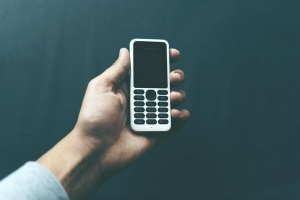 Первую в истории смску продали на NFT-аукционе