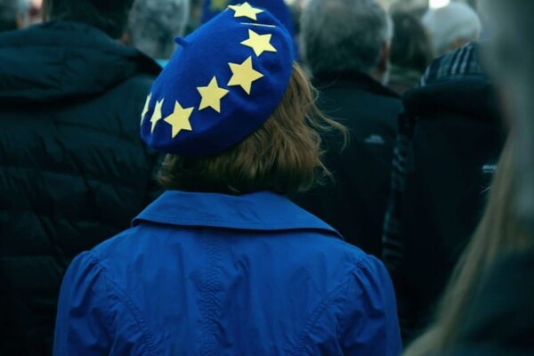 До конца 2022 года украинцы не будут платить за поездки в Европу по безвизу