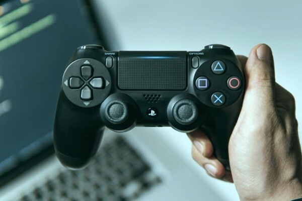 PS Plus январь 2022: бесплатные игры месяца для подписчиков