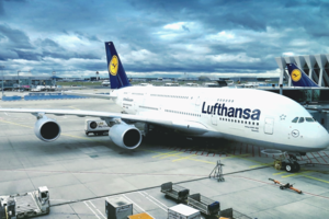 Авиакомпания Lufthansa переносит ночные рейсы в Киев из-за политической ситуации