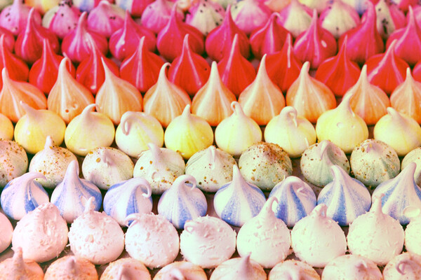 10 креативных производителей сладостей в Украине