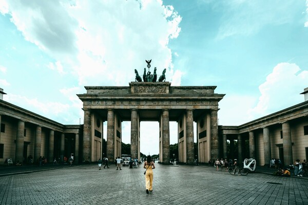 В Германии будут рекомендовать прививаться четвертой вакциной от ковида