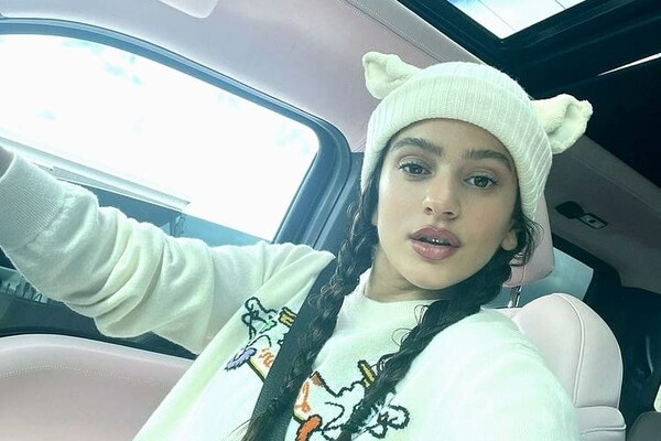 Поп-звезда Розалия 