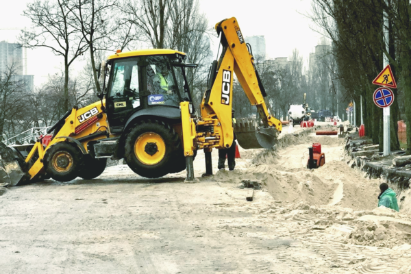 В Киеве полным ходом ведется ремонт улицы, которая станет самой безопасной в городе