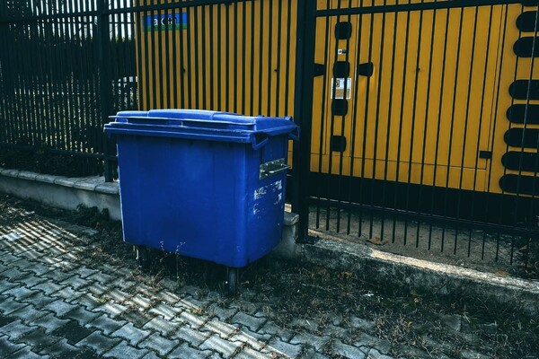 Мусорные баки в Киеве оборудовали специальными датчиками