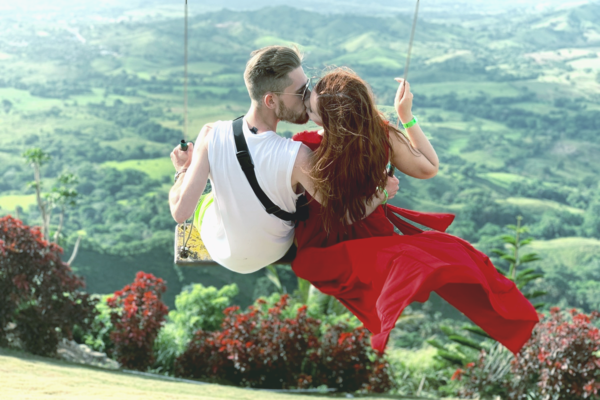 Киевлян приглашают на необычную костюмированную экскурсию ко дню влюбленных 