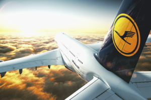 Авиакомпания Lufthansa не исключает возможность остановки полетов в Украину