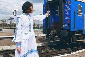 Украинский бренд создал платье из 