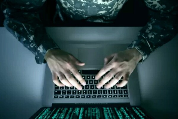 Украинский военный защитил диплом на передовой 