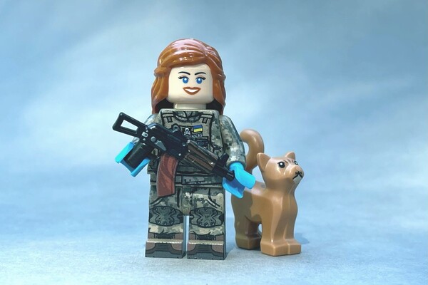 Украинские военные парамедики стали фигурками Lego 