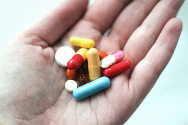 В Украине запретили больше 30 медицинских препаратов: причина