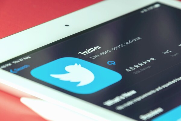 Twitter перестав відправляти коди двофакторної авторизації на українські номери