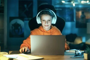 В Україні створили додаток для навчання дітей без світла та інтернету