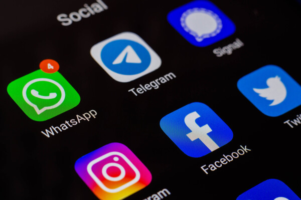 В Instagram запускают аналог telegram-каналов: Facebook и Messenger на очереди