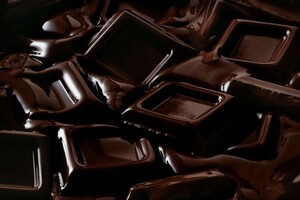 Вчені виявили користь шоколаду для мозку та кишківника – дослідження