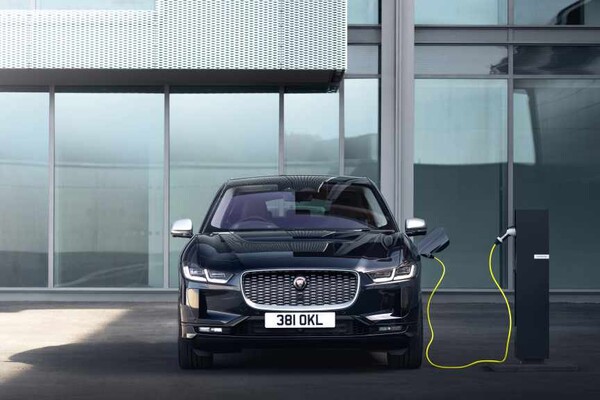 Зелений Jaguar: електричні та гібридні моделі майбутнього