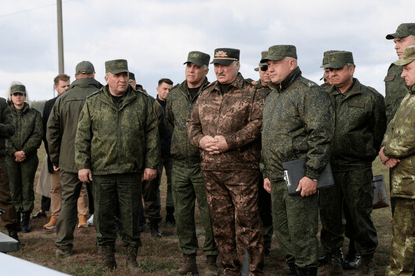 Білоруський аналог Старлінк представили президенту Лукашенку