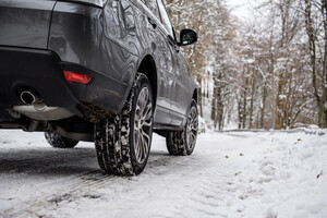 8 речей, які кожен водій повинен перевірити в автомобілі до настання зими