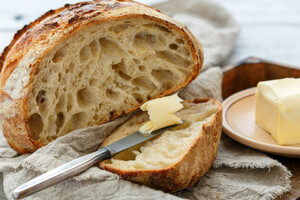 Диетологи назвали самый полезный сорт хлеба
