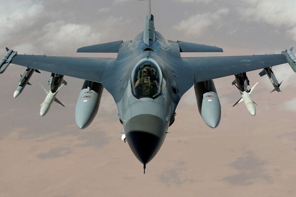 В Воздушных силах объяснили, почему пока не видят смысла в доставке F-16 в Украину