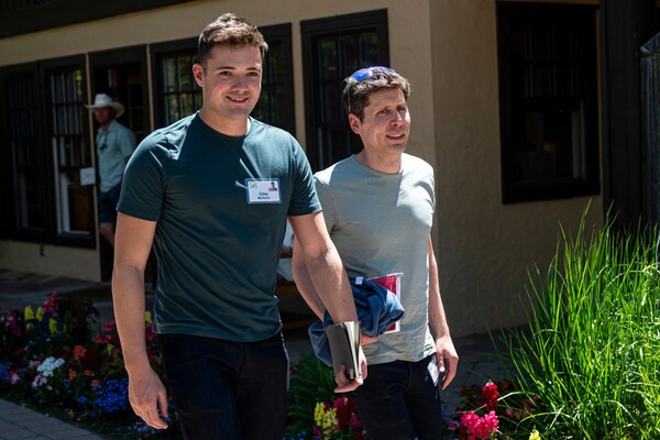 Генеральний директор OpenAI Сем Альтман одружився з найкращим другом (фото)