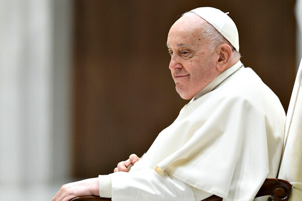 Папа Римский назвал секс «даром Божьим», но призвал не смотреть порно