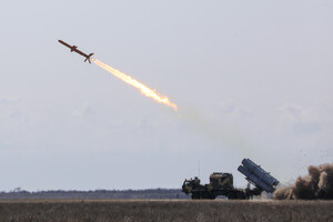 Не дочекавшись дозволу США бити по Росії ракетами ATACAMS, Україна створила власну зброю