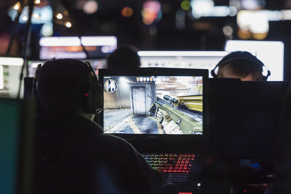 Игрок Counter-Strike 2 с инвентарем на сумму 1,7 миллиона долларов навсегда заблокирован компанией-разработчиком: причина