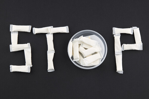 Понад 50 лікарів закликають ВР заборонити продаж паучів з високою концентрацією нікотину