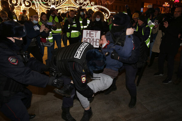 Скільки росіян хочуть продовжувати війну в Україні: рекордні показники соцопитування