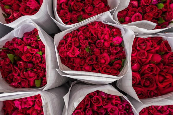 Сколько стоят цветы в Украине накануне Дня святого Валентина