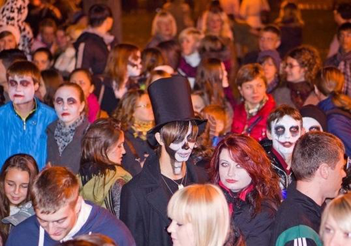 Фестиваль зла в центре Одессы: Горсад на Хэллоуин заполонят монстры
