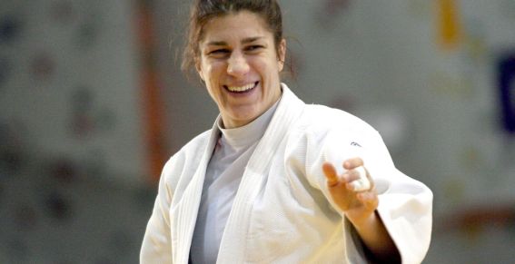 Раша Срака стала звездой Интернета