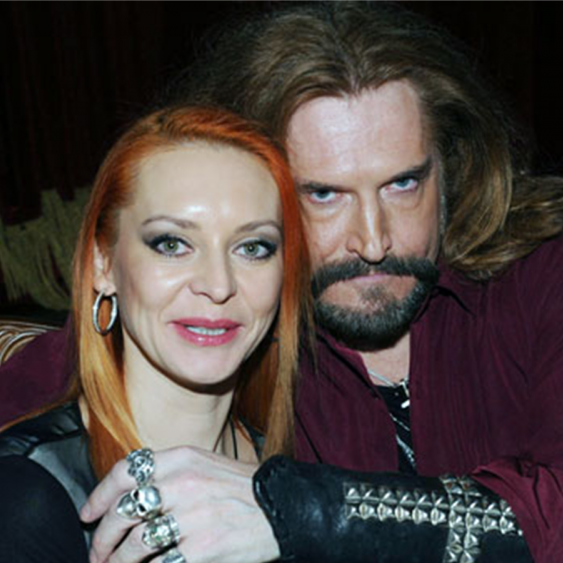 Жена Никиты Джигурды будет рожать в сопровождении хора