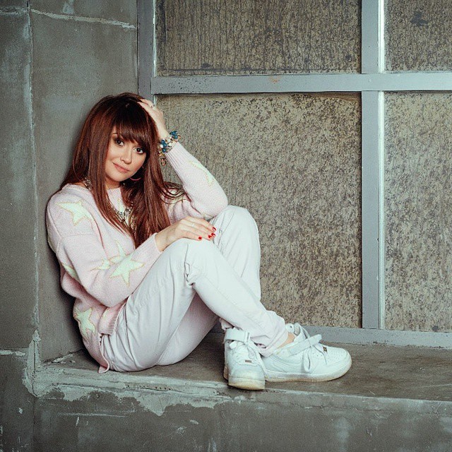 Экс-солистка группы Ранетки Анна Руднева рассказала о трудных родах