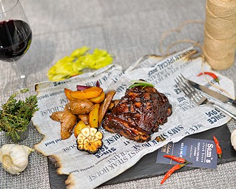 Бес в ребро: мясной ресторан Sam's Steak House представил самое большое меню ребер в Киеве