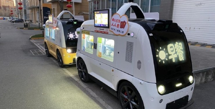 В Китае появились беспилотные закусочные на колесах: как они работают фото 2