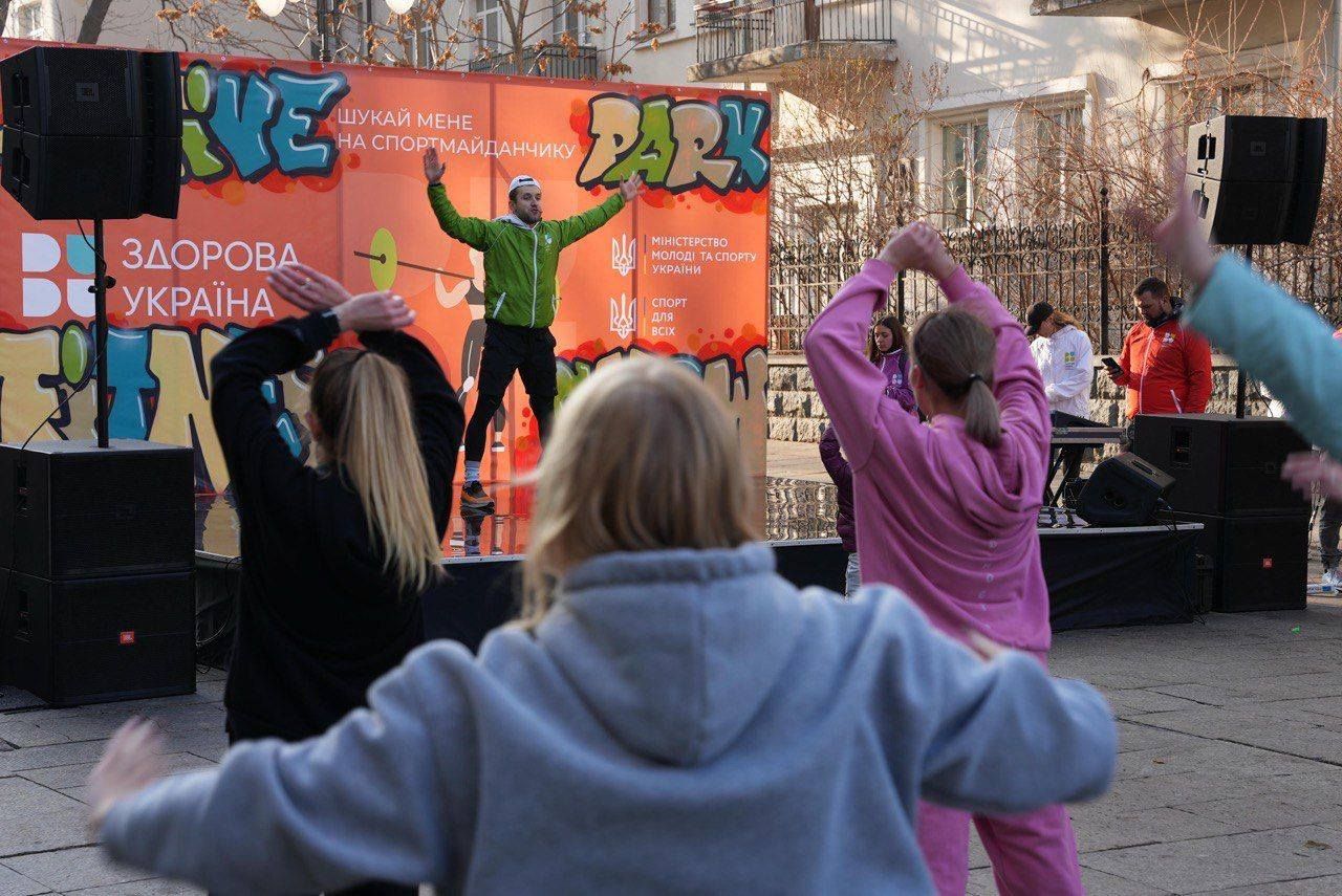 На этих выходных в Киеве пройдут бесплатные фитнес-тренировки: полное расписание фото 2
