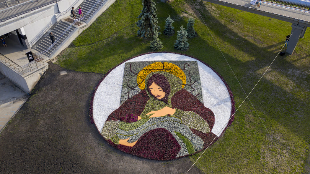 Цветочная композиция кормящей матери в Киеве